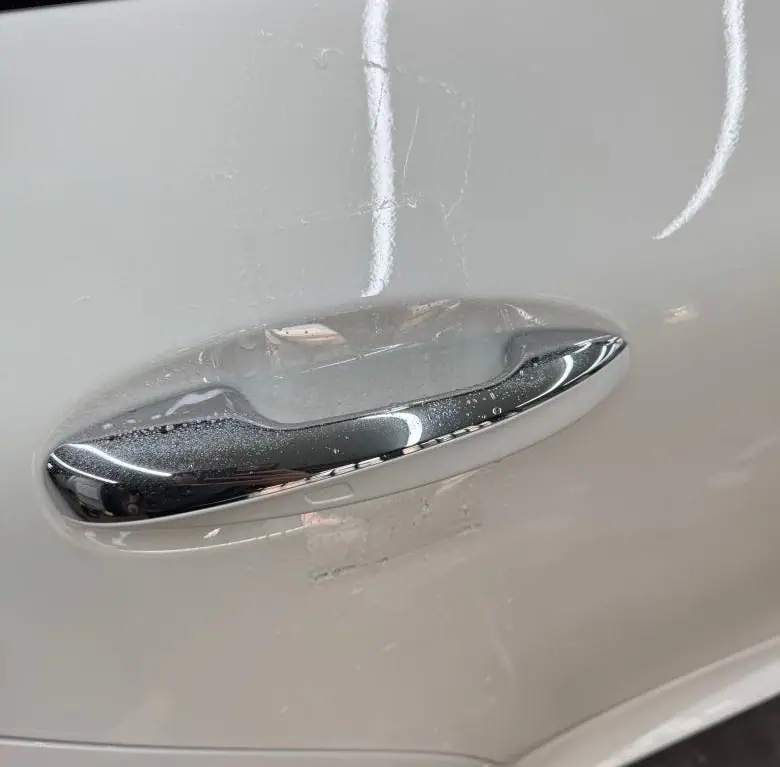 벤츠 CLS450 생활보호 PPF 시공 중