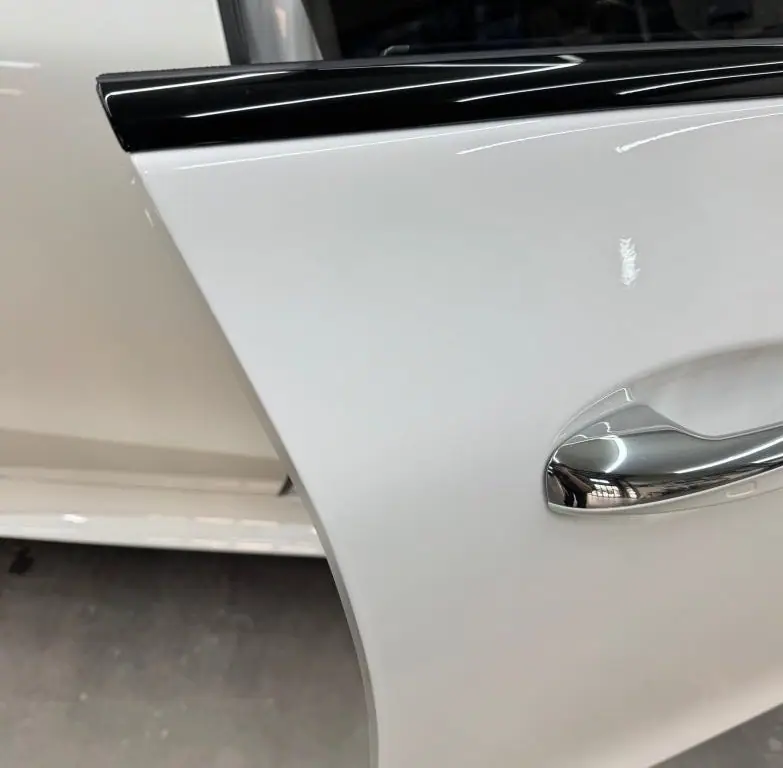 벤츠 CLS450 생활보호 PPF 시공 중