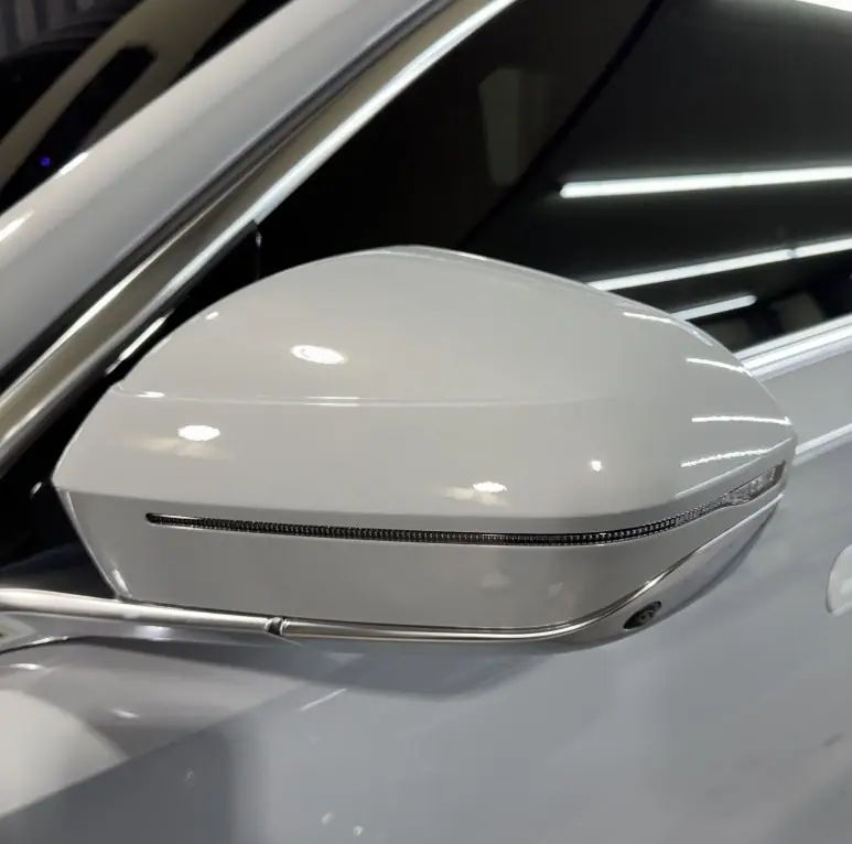 BMW i7 전체 PPF 근접 마감