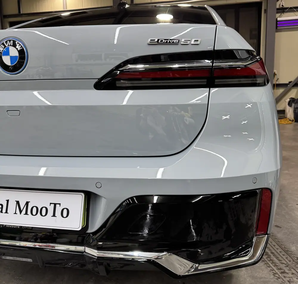 BMW i7 전체 PPF 시공 후