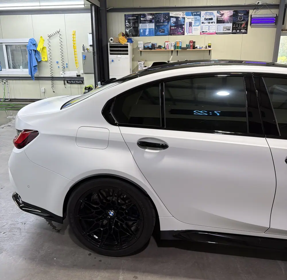 BMW M3 무광 PPF 근접 마감